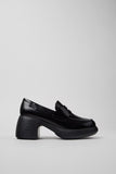 Side profile of Camper Thelma II black calfskin leather moccasin with chunky 6.7 cm XL EXTRALIGHT® platform outsole.