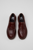 Top view of Twins brown leather loafers with Camper TWINS footbeds